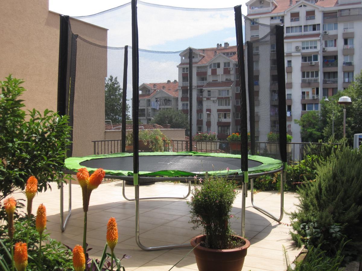 Apartments City Center Tivat Exteriör bild